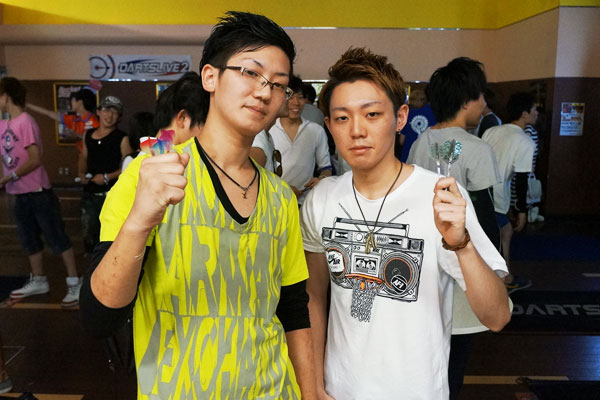【U-22】i Darts ワールドのスタッフ、ダブルス予選に参加！